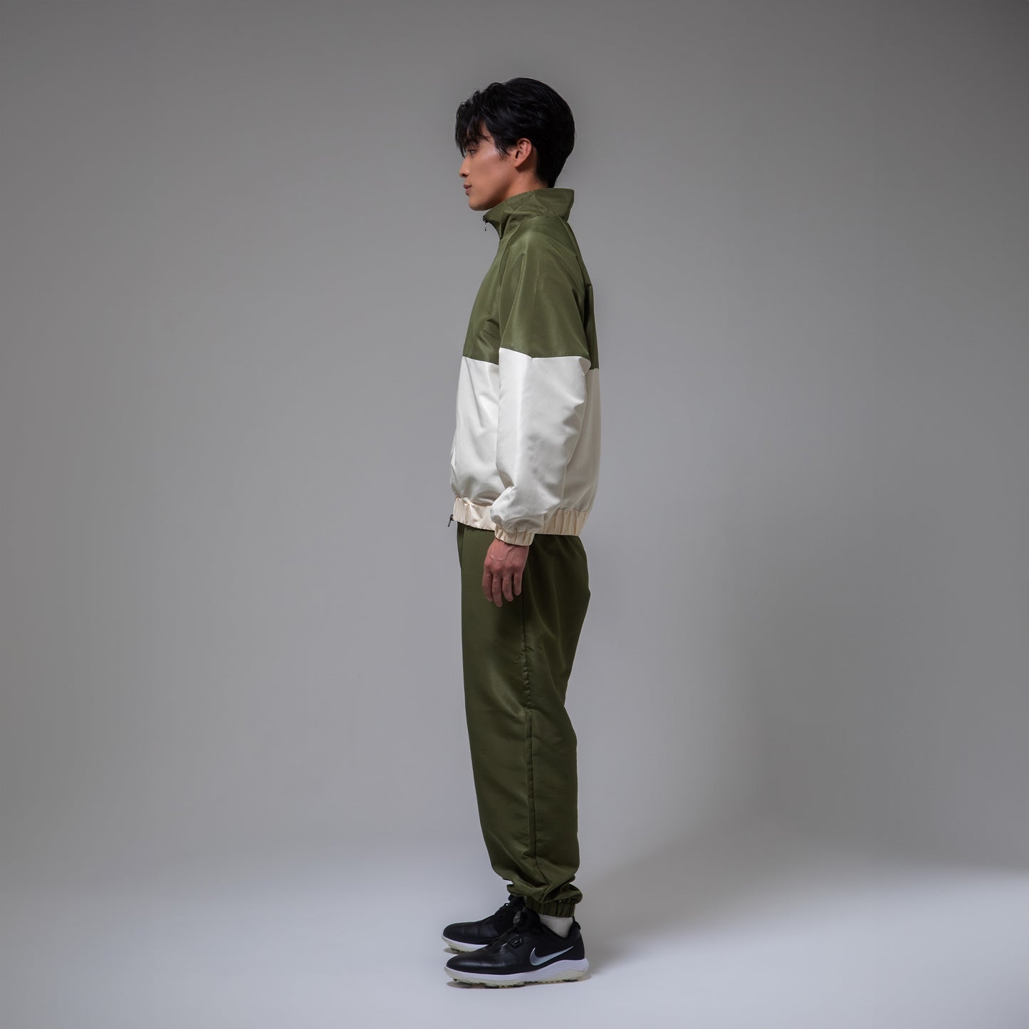 NYLON TRACK JKT（OLIVE）