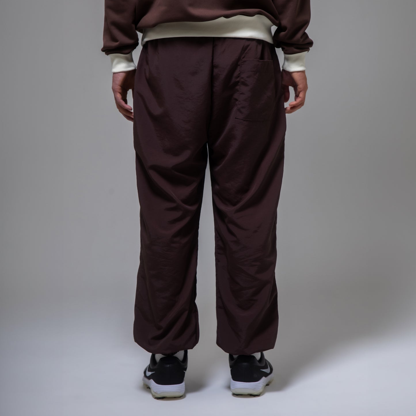NYLON TRACK PANTS（BROWN）