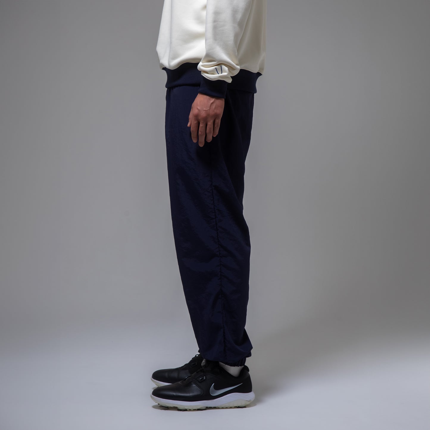 NYLON TRACK PANTS（NAVY）
