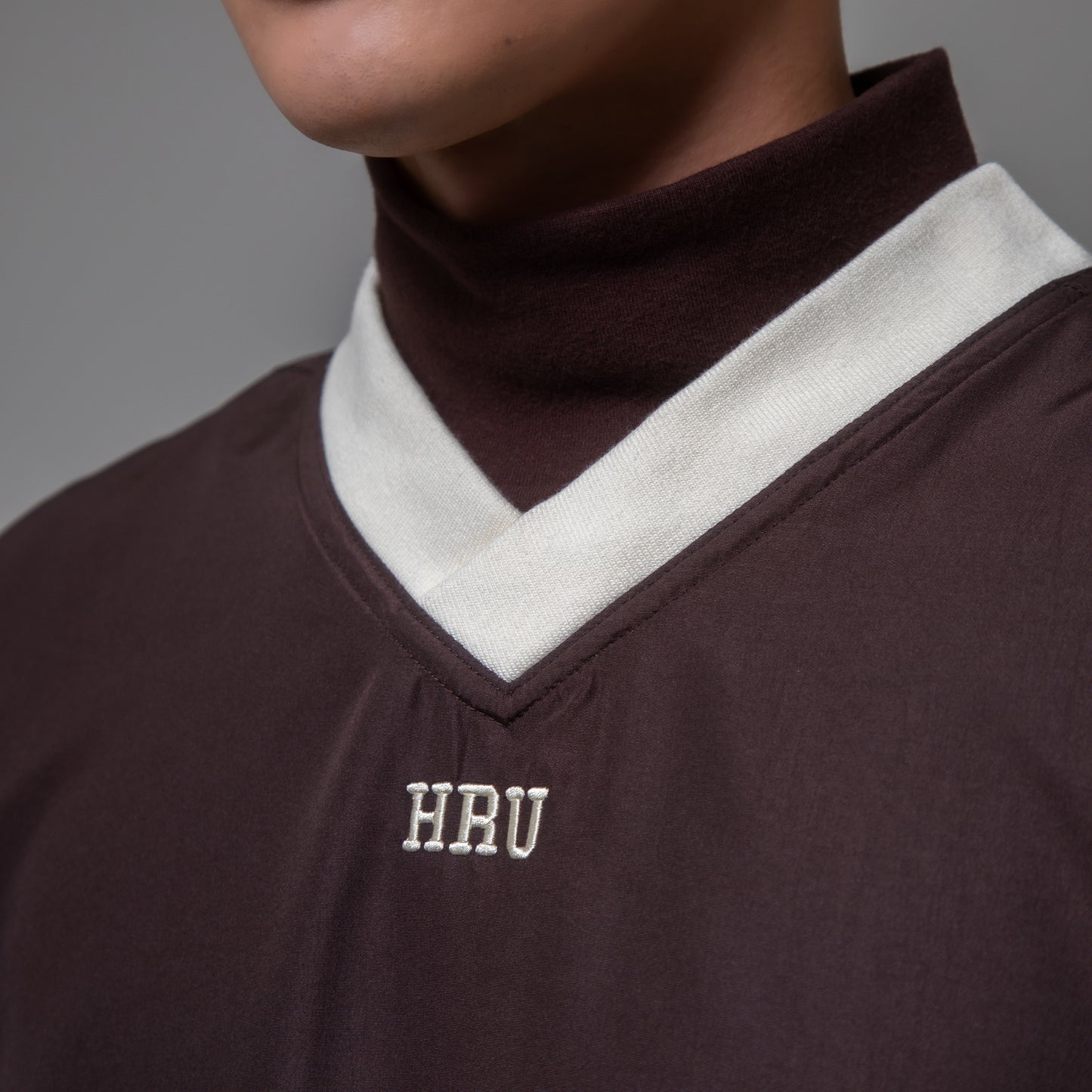 NYLON PULLOVER（BROWN）