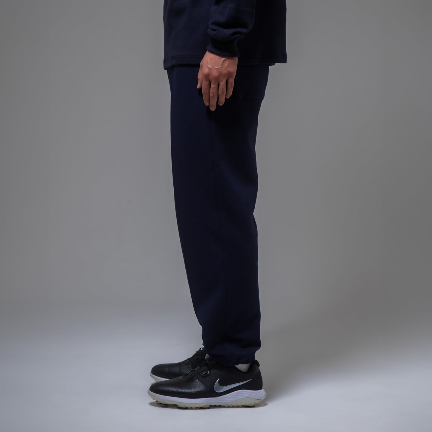 TAPERED TRACK PANTS（NAVY）
