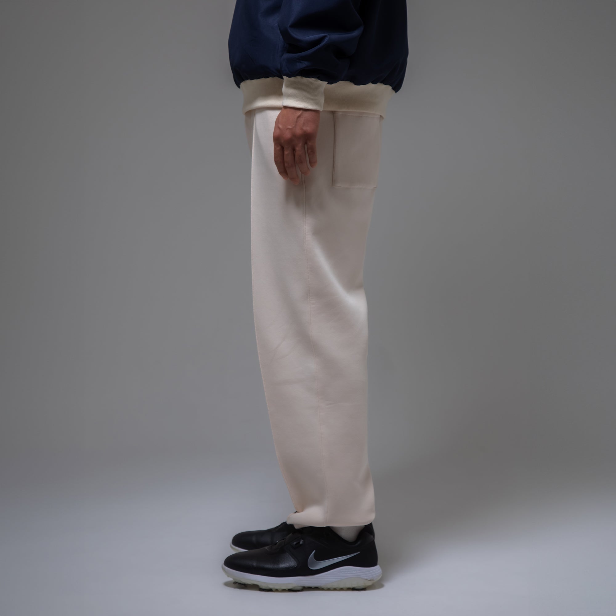 TAPERED TRACK PANTS（IVORY） – HRU