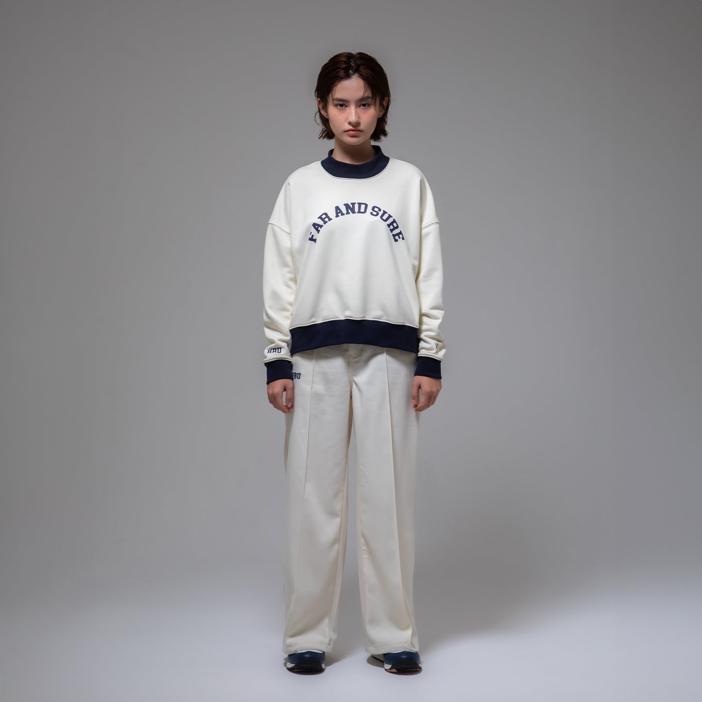 SWEAT MOCKNECK（IVORY lady's）